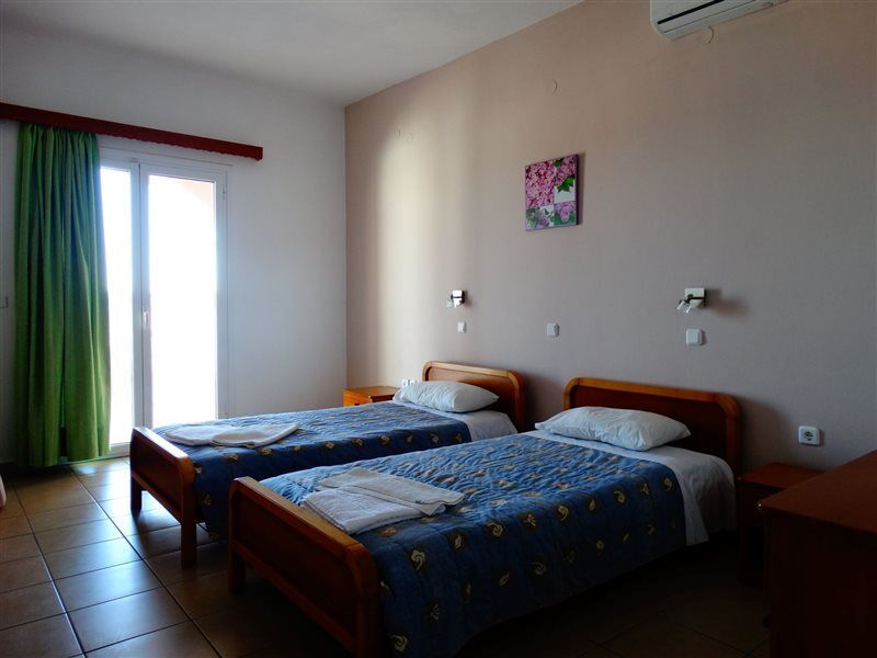 Paradiso Apartments イプソス エクステリア 写真